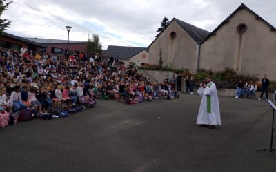 Célébration de rentrée pour l’école Ste Marie et le collège de Cossé le Vivien